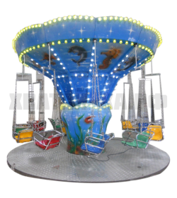 Карнавальная поездка на летающих креслах в океанском стиле