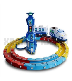 Железнодорожный замок Дети едут на поезде