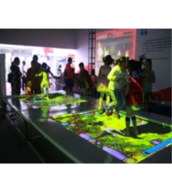 Интерактивный проекционный батут