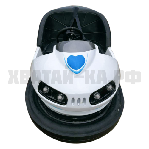 Счастливый бампер автомобиля