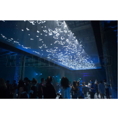 Интерактивная потолочная проекция