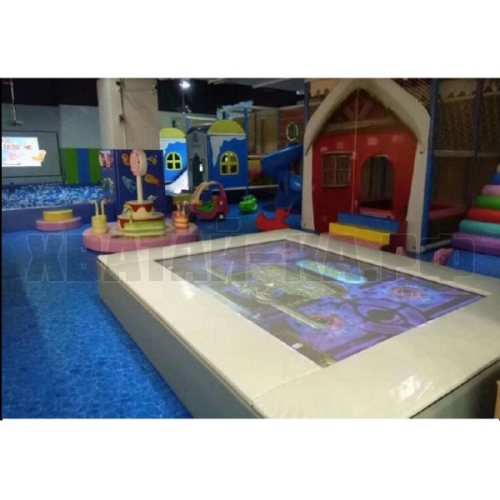 Интерактивный батут Проекция